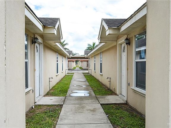 5th image of 1902 W Bronze St APT 1