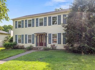 4232 Clemens Dr, Lexington, KY 40514