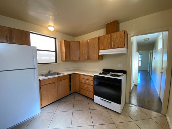 1545 4th St APT 1