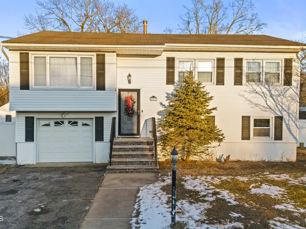 101 Jefferson Drive, Brick, NJ 08724