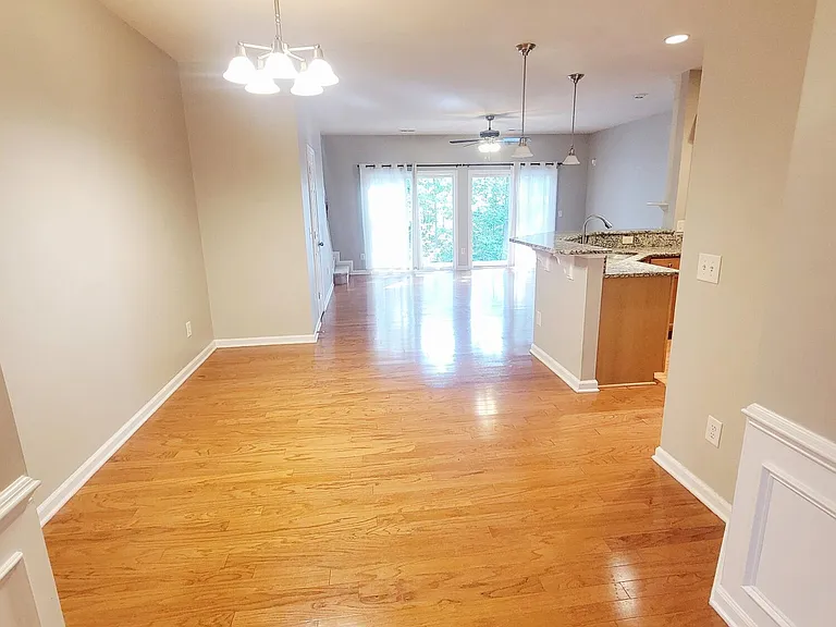 7248 Racine Way — Photo 2