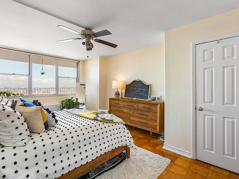 6040 Boulevard East #19B — Photo 15