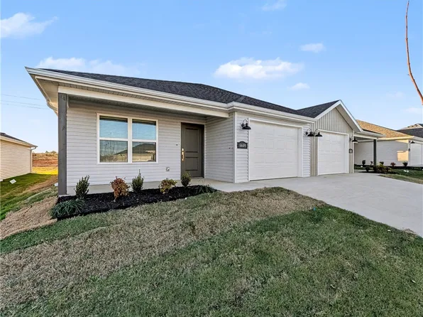 6609 & 6611 NW Altus St, Bentonville, AR 72713