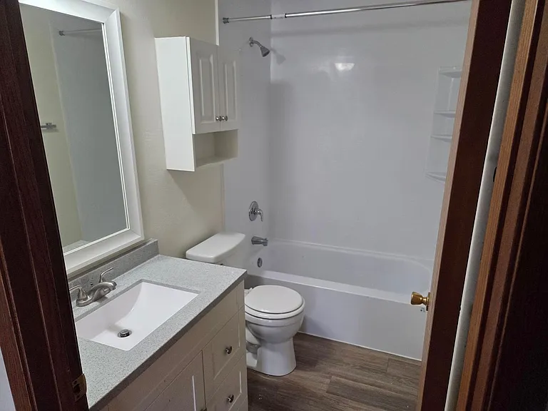 1385 Meadowcreek Dr — Photo 7