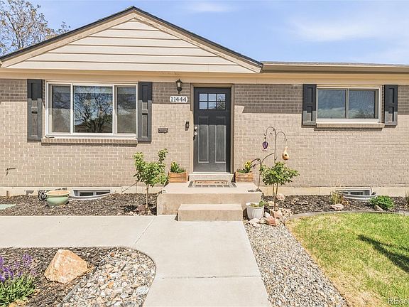 3rd image of 11444 Emerson Street