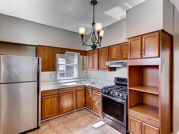 5th image of 1427 S 61st Ave