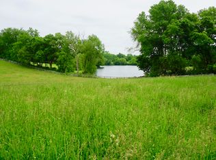 271 Donlea Rd #275, Barrington, IL 60010