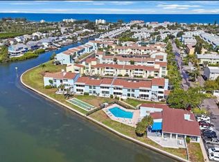 1 Windrush Blvd APT 65, Indian Rocks Beach, FL 33785