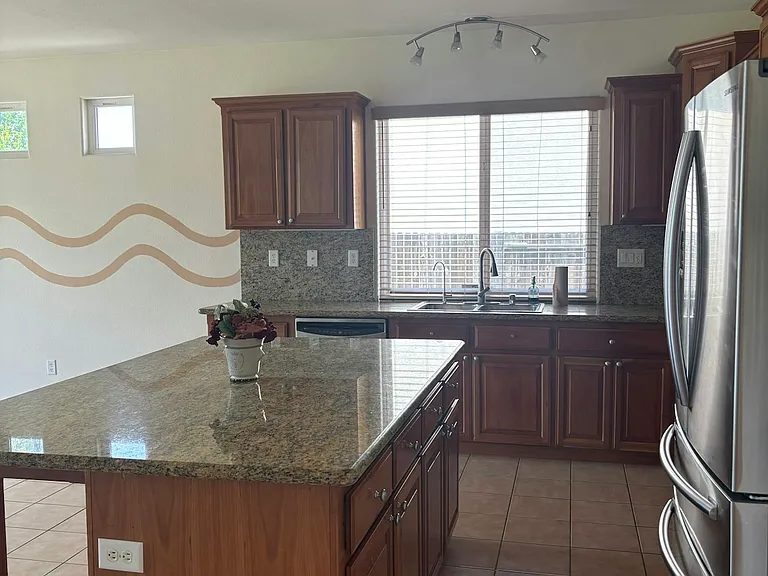 10294 Stoecker Way — Photo 9