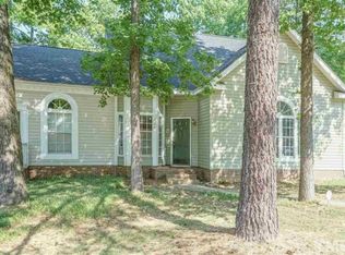 409 Shannonford Ct, Wake Forest, NC 27587