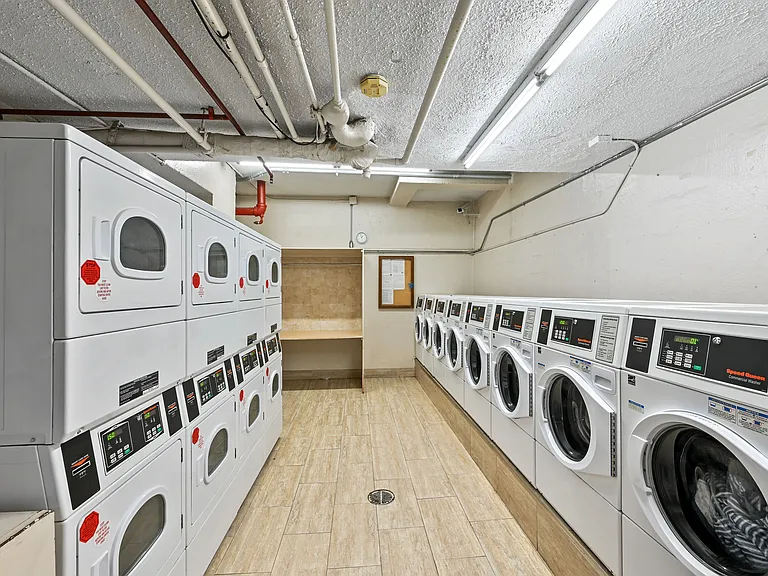 35 E 38th St #4K — Photo 10