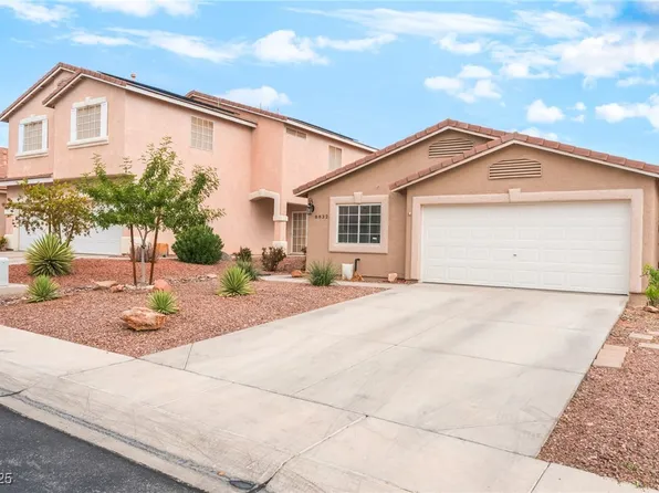 8832 Spinning Wheel Ave, Las Vegas, NV 89143