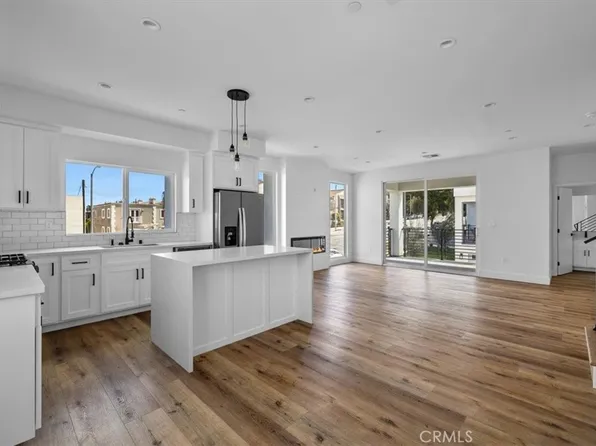 26105 Narbonne Ave, Lomita, CA 90717