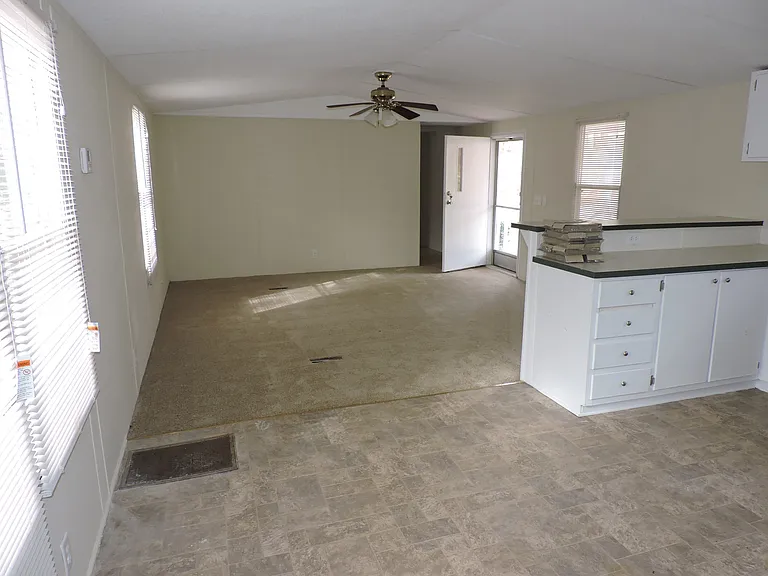110 Fernwood Dr — Photo 5