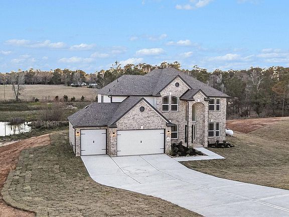 5th image of 9610 Moss Rose Ln