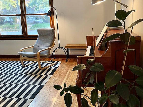 5th image of 1018 Marston Ave