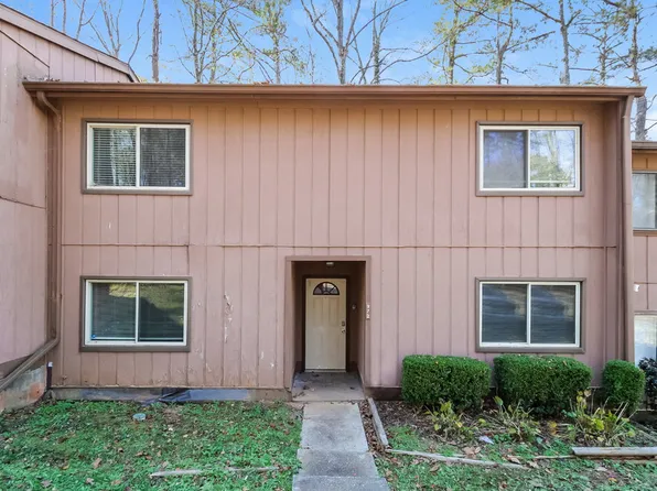 972 Pine Hollow Rd, Austell, GA 30168