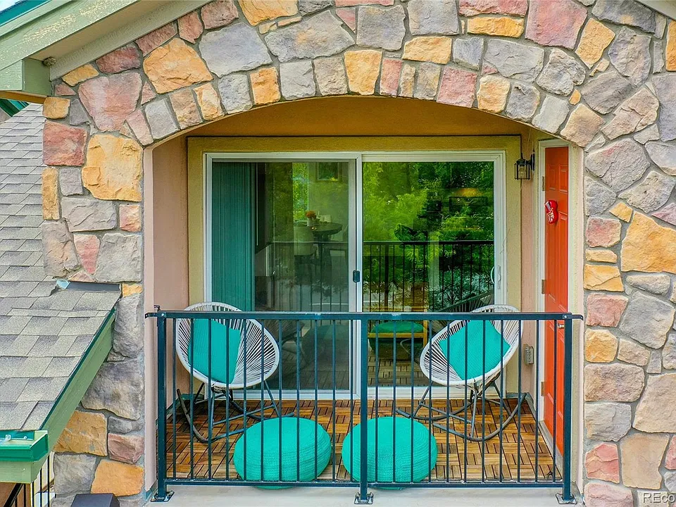 1614 Granby Way #204