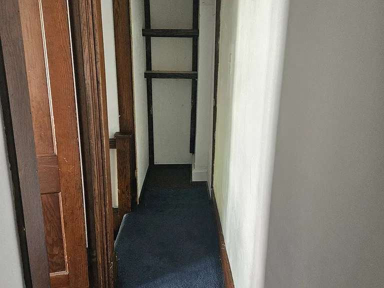 725 Ferndale Ave — Photo 8