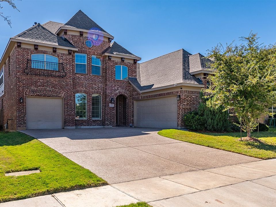 1st image of 2739 Bridgewater Dr