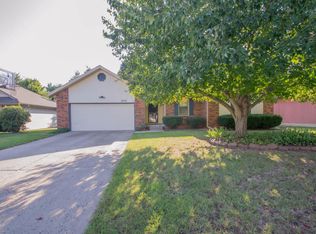3570 S Ridgecrest Ave, Springfield, MO 65807