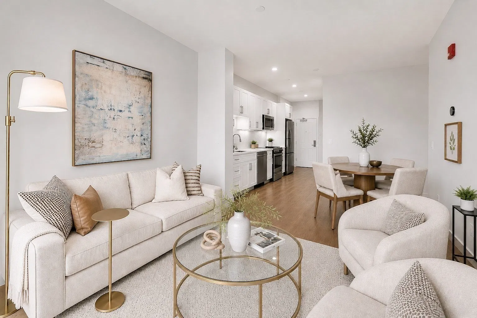 1 bed, 1.0 bath, 696 sqft, $3,000 — Photo 1