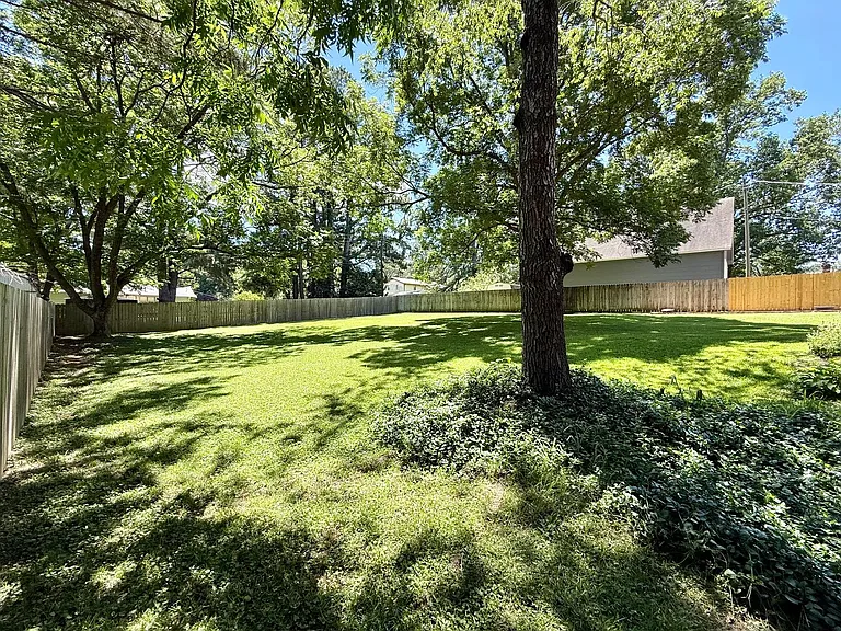 316 Marzee Ann Dr — Photo 22