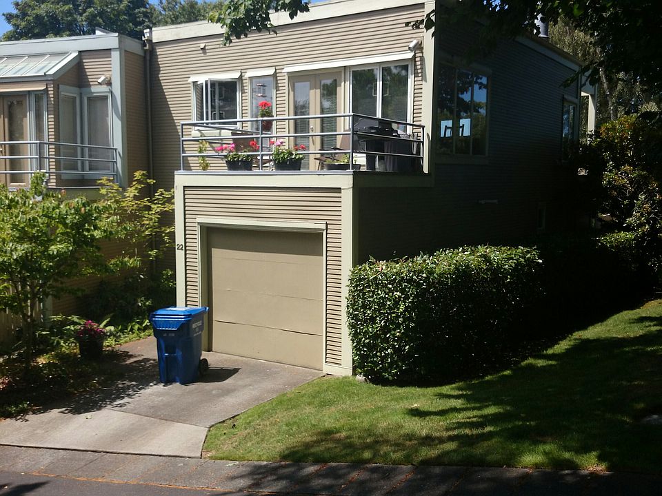 2nd image of 101 NW 58th St