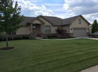 1721 Spring Meadow Ln, Racine, WI 53406