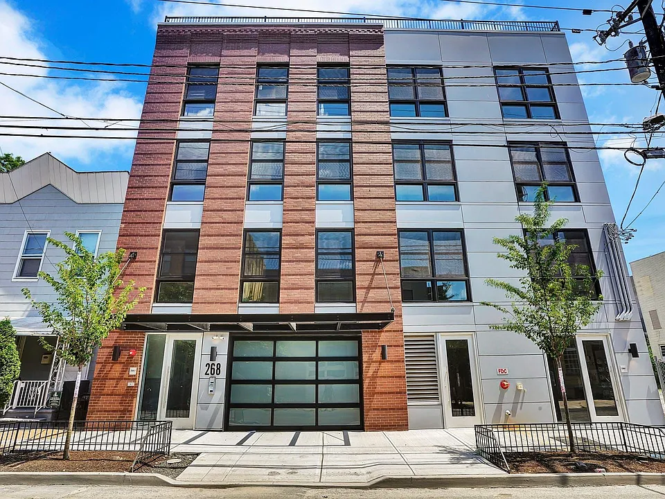 268 New York Ave #2