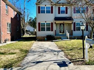 460 W Walnut St, Hanover, PA 17331