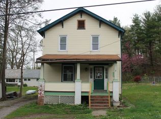 5 Grandview St, East Stroudsburg, PA 18301
