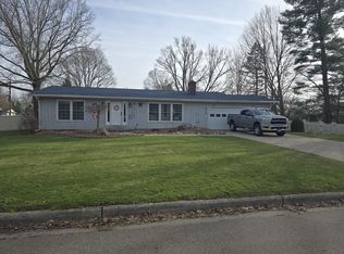 915 Grand Ave, Sturgis, MI 49091