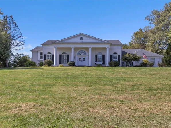 1711 Old Plank Rd, Newburgh, IN 47630