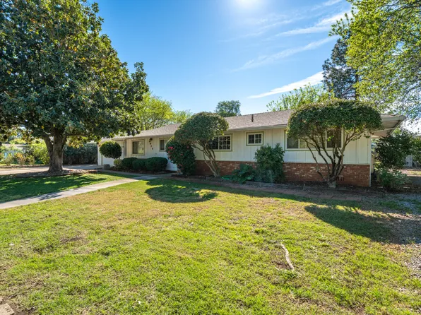 6908 Riata Dr, Redding, CA 96002