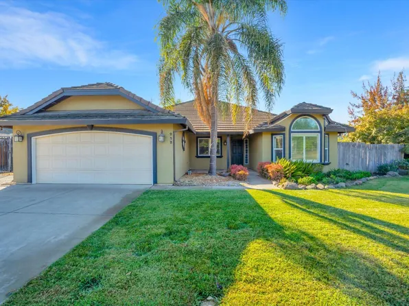 212 W Elm Ave, Galt, CA 95632