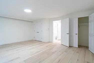 Rented by Elegran
