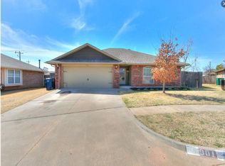 901 Desert Trl, Yukon, OK 73099