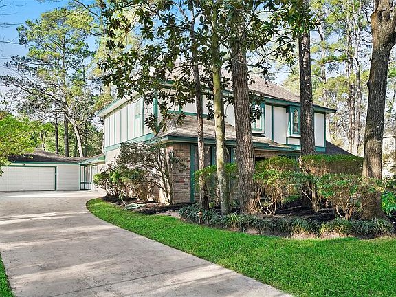 4th image of 1335 Trailwood Village Dr