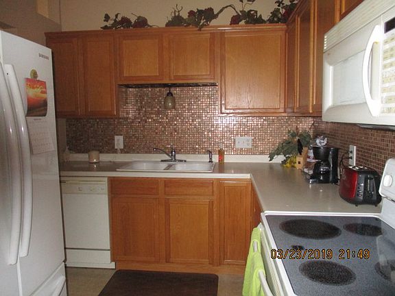 4th image of 20535 Fenston Ave N