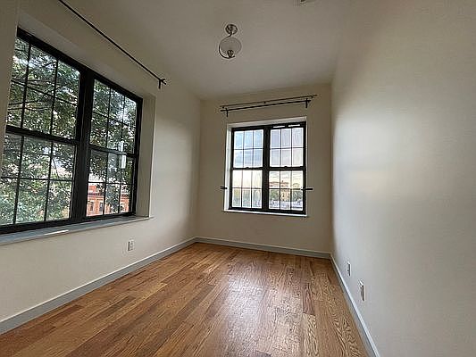 1st image of 690 Prospect Pl #3J