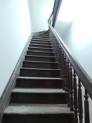 Rented by Perry Associates NYC Inc