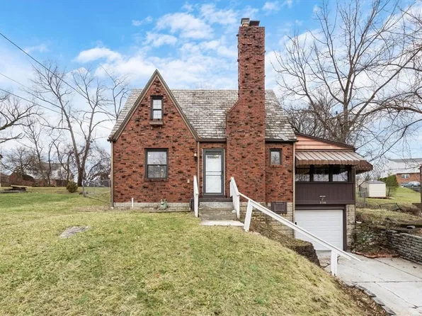 230 Broadway Dr, Pittsburgh, PA 15236