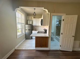 1828 w diamond st, Philadelphia, PA 19121