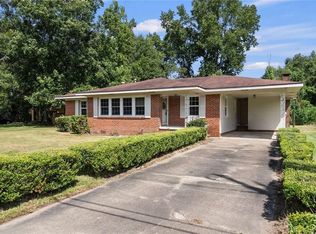 112 Sutherland Dr, Chickasaw, AL 36611
