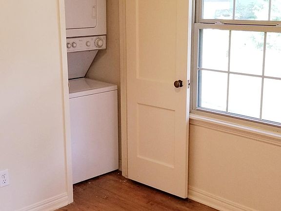 3rd image of 1722 Brighton Ave
