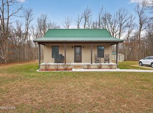 4066 Cumberland Lakes Dr, Monterey, TN 38574
