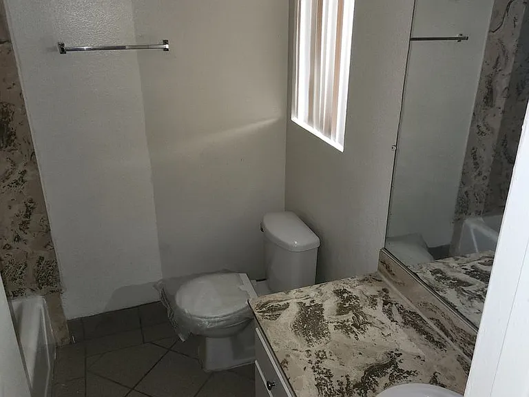 Buena Vista — Photo 13