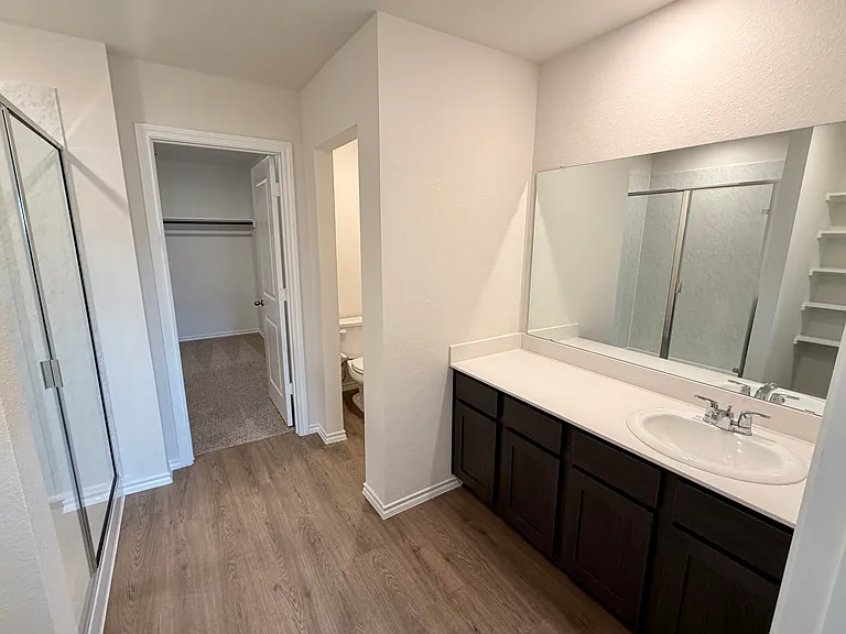 3334 Catamount Dr — Photo 15