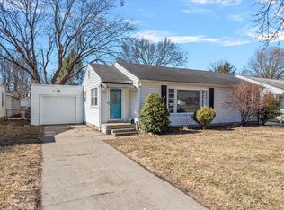 2501 S Walnut St, Springfield, IL 62704